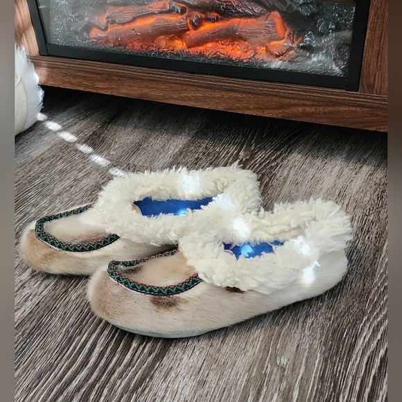 Topaz Of Norway Sami Fur Moccasins Slippers Norwegian slippers size 7.5 - Picture 6 of 7